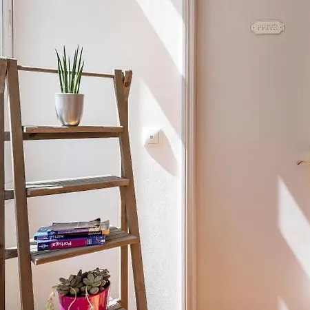 Lägenhet Guestready - Industrial In Anjos